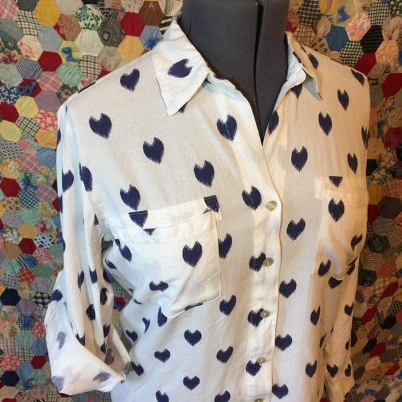 JUST LIVING | button-up top w/ roll-tab sleeves - Picture 2 of 7